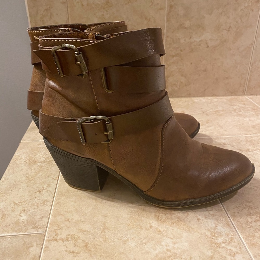 Blowfish booties